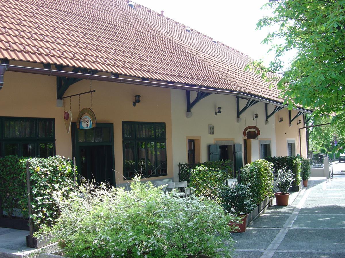 Hotel Pri Zabarju Bed & Breakfast Liubliana Exterior foto